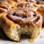 Thanksgiving Apple Cinnamon Rolls