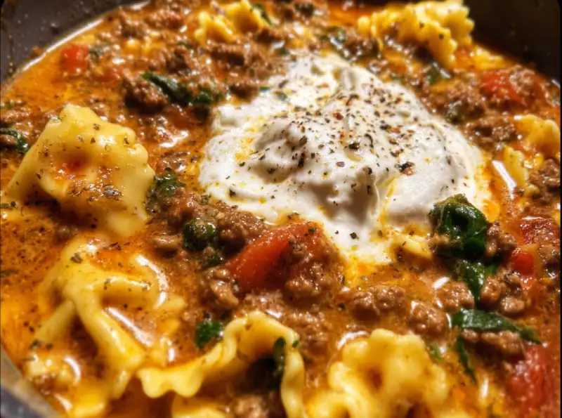 One-Pot Lasagna Soup