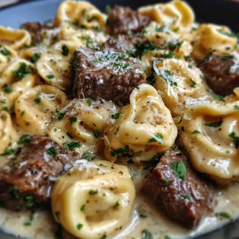 Home 10 Garlic Steak Tortellini: Delicious Recipe