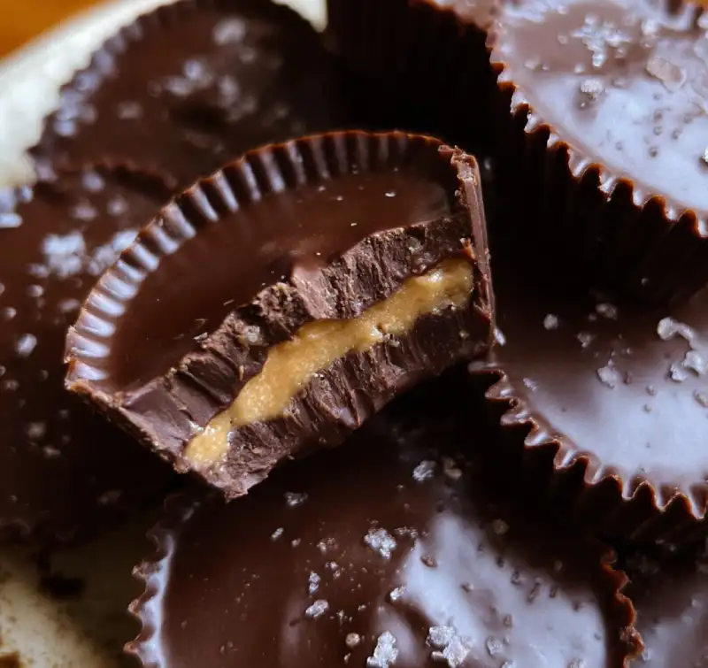 Dark Chocolate Reese’s: Delicious Recipe Guide