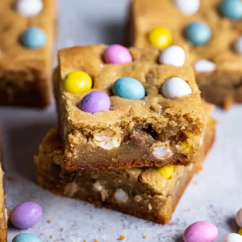 Mini Cadbury Easter Egg Blondies